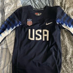 Team USA Hockey Jersey from 2018 Winter Olympics (no name on back)
